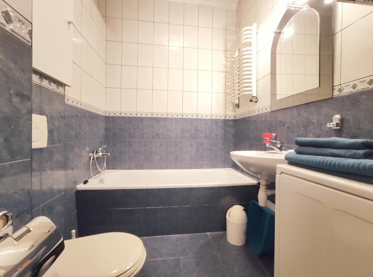 Plac Nowy 8A By Homeprime Красков Екстериор снимка